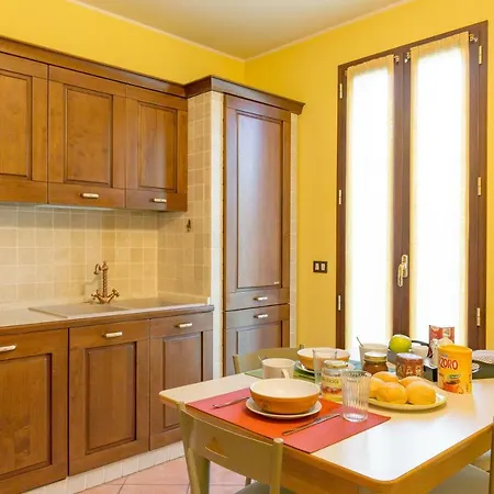 Omas Haus Toscolano-Maderno